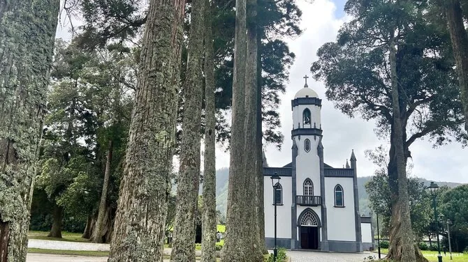 „Po kelionės“ nuotr. / Sete Cidades miestelio centre