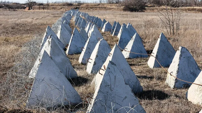 Social media photo/Defensive fortifications 'dragon's teeth'
