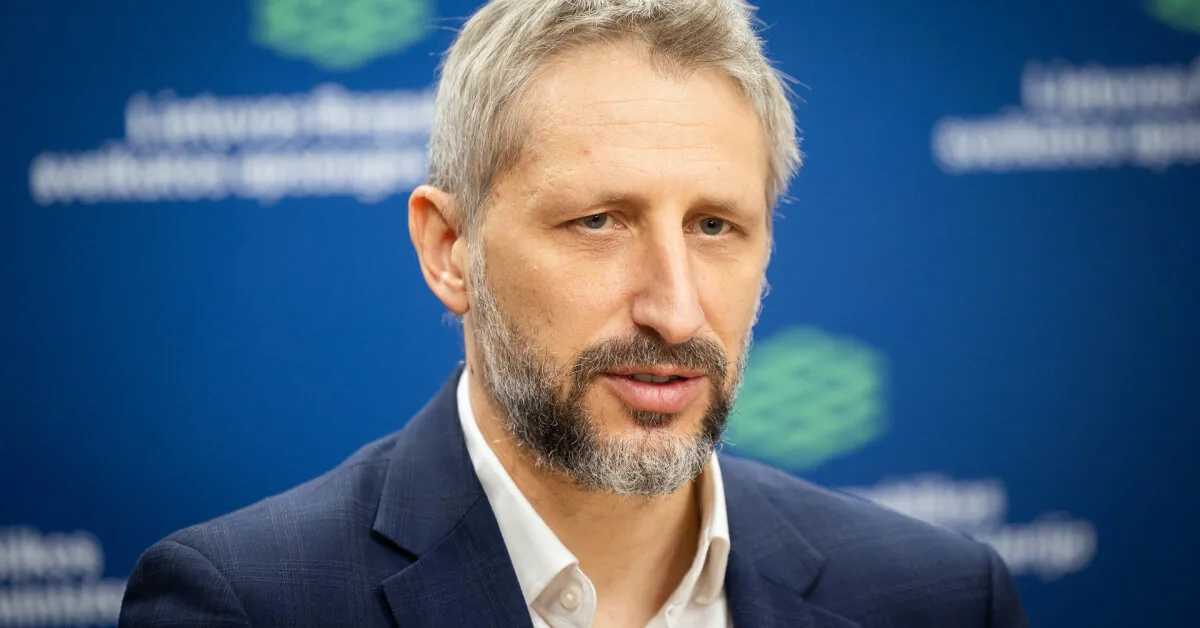 It has been revealed under what conditions the head of the Registry Center resigned after the scandalous incident: salaries also disclosed