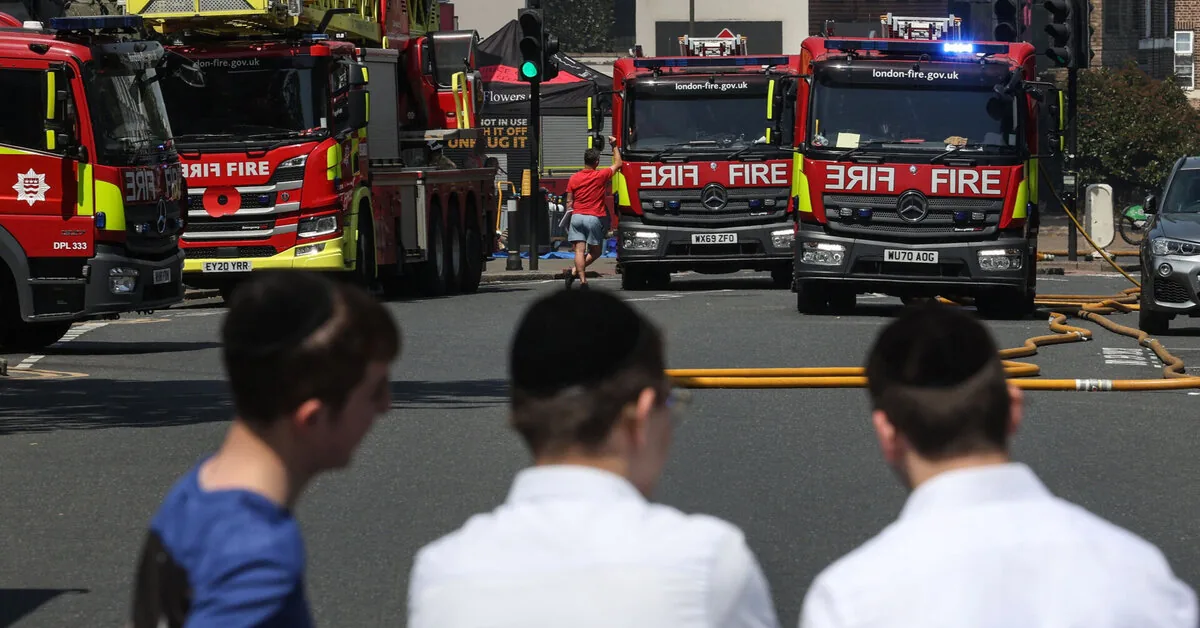 Firefighters: fire at London kosher food store not considered suspicious