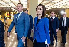 Jevgenijus Šuklinas, Viktorija Čmilytė-Nielsen
