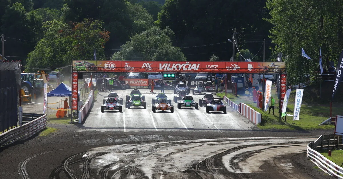 In Vilkyčiai – European Autocross Elite: Nearly a Hundred Athletes from the Old Continent on the Participant List