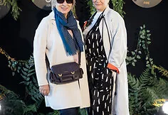 Famous guests on the stylishly decorated hotel terrace