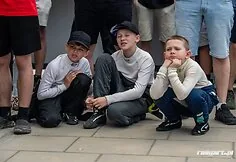 Competition moment