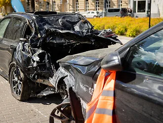 Dalyvavo net kaskadininkai: pristatė kvapą gniaužiantį vaizdo klipą apie saugų eismą