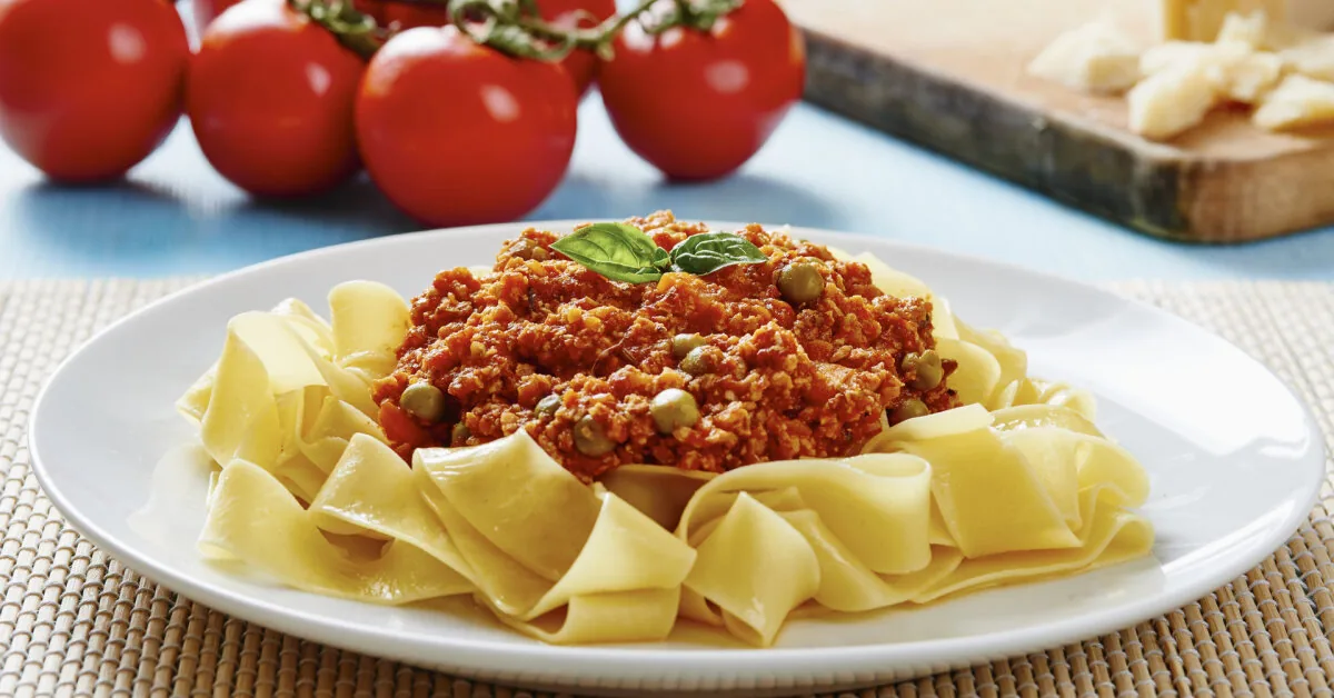 Quick dinner – fresh pasta with Bolognese sauce