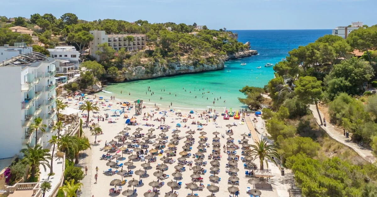 Warns tourists: huge fines in Spain, Italy, and Portugal for this mistake