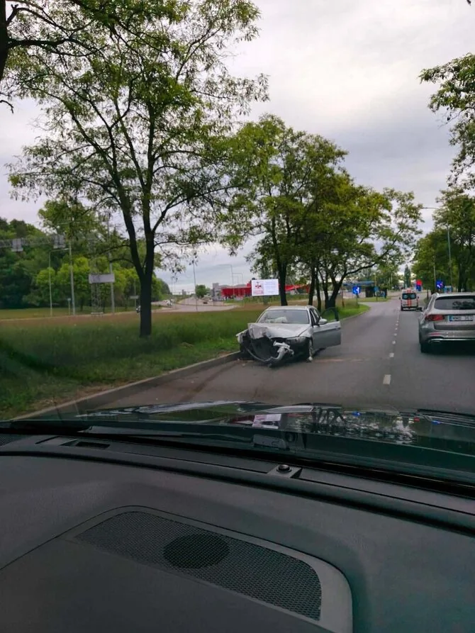 Photo from the Facebook profile 'Raid in Vilnius'/At the scene