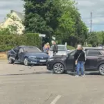 "Three cars collided at the 'Six-way intersection': local residents are not surprised by the accident rate"