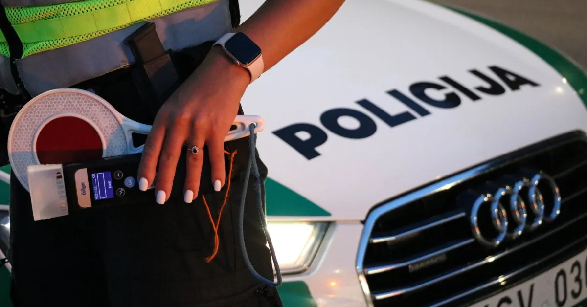In Dzūkija – a teenager against a policewoman: after the clash, the officer needed medical assistance