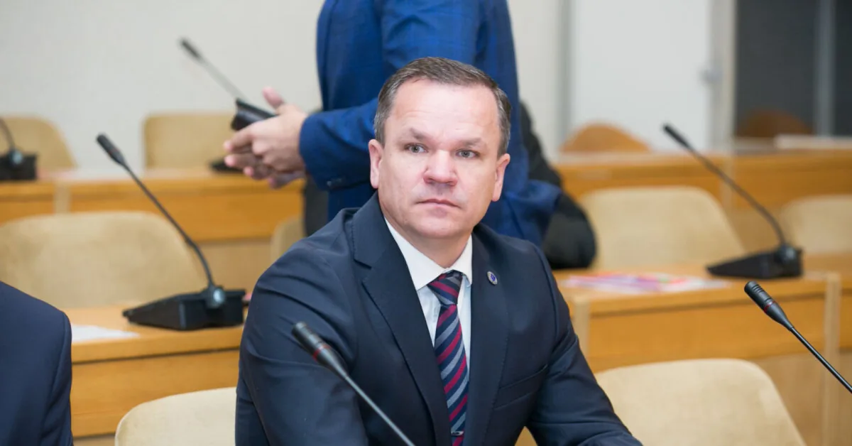 Mirus Jevgenijui Šuklinui, Visaginas mayor wishes strength, cannot believe