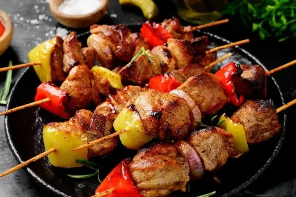QUIZ. How much do you really know about chicken? Take it and win a grill set!