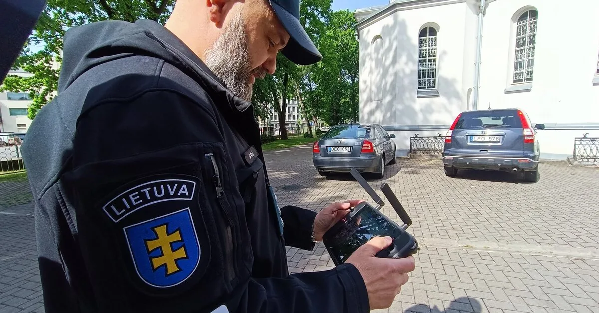 Police: threats flood various institutions