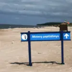 Women are restless: neither the beach's location nor its size is suitable