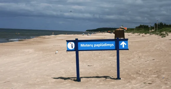 Women are restless: neither the beach's location nor its size is suitable