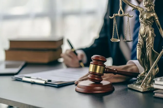 Shutterstock photo/Court