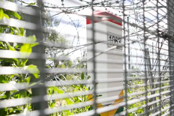 Pasienyje su Baltarusija nefiksuota neteisėtų migrantų, Latvijoje apgręžtas 21 užsienietis