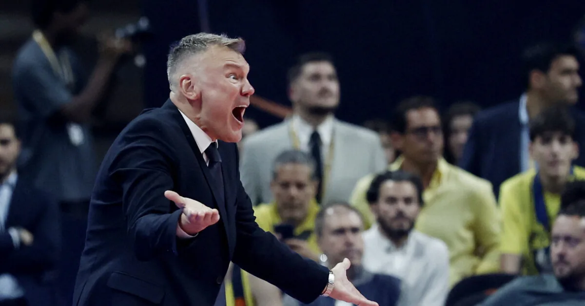 Having survived another nerve-wracking war, Jasikevičius is one step away from the final
