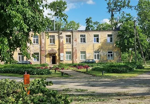 Antanavas Manor Park devastated by a whirlwind