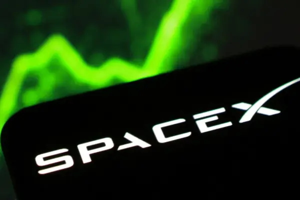 SpaceX IPO: rockets, AI losses, and Elon Musk's control