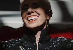 Giedrė Kilčiauskienė presents the video „Jokiam žemėlapio kampe“
