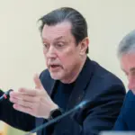 Vytautas Juozapaitis violated ethics through the Culture Committee by using the word "moron"