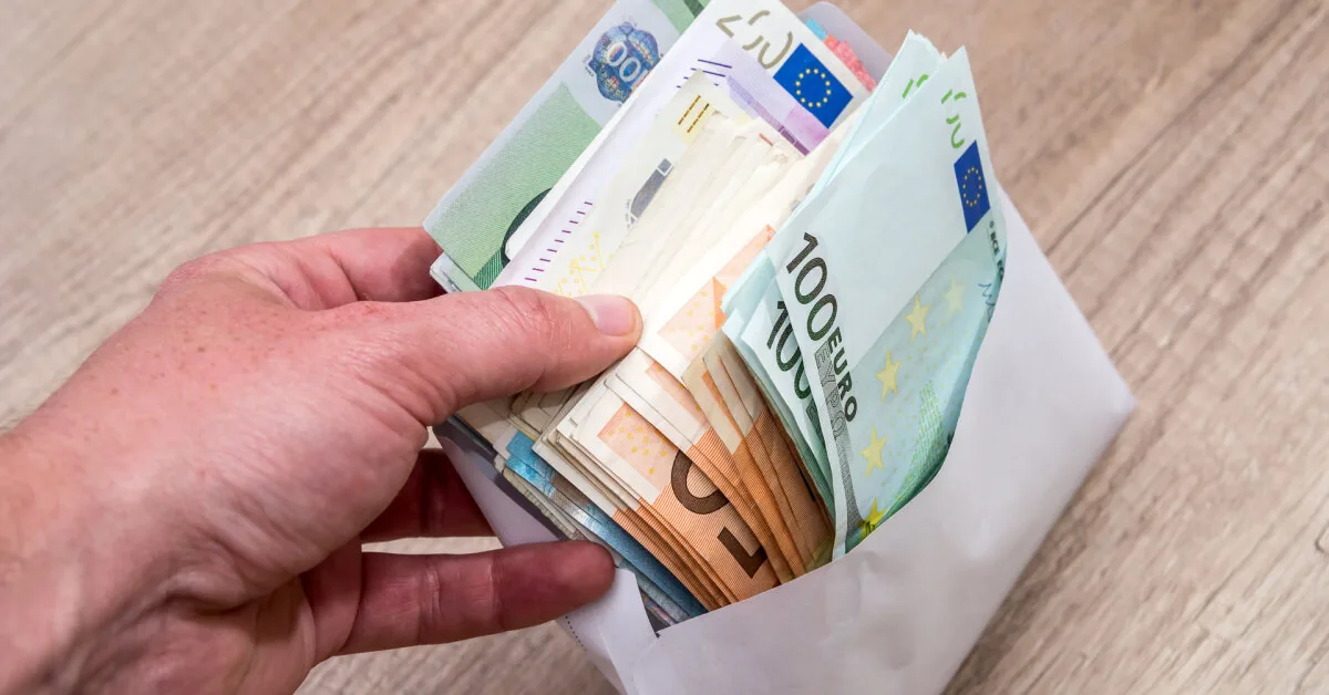 Community leader who concealed money received from clients received a court verdict