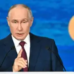 Vladimir Putin: Russia's economy did not collapse