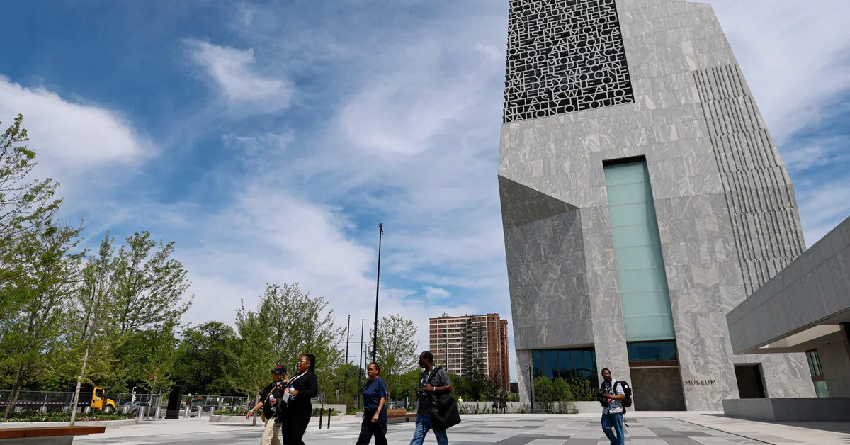 Barack Obama Presidential Center to open in Chicago: compared to a 'Star Wars' spaceship