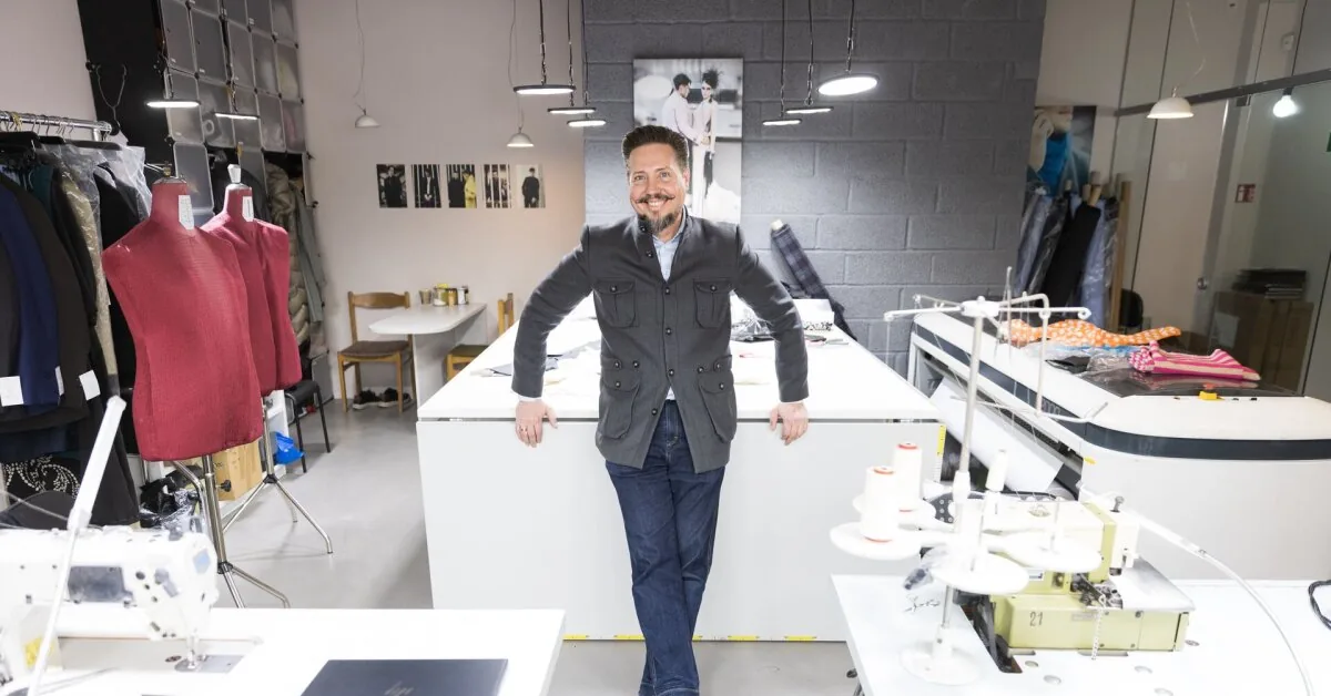 Future clothing: from lab-grown fabrics to smart clothing