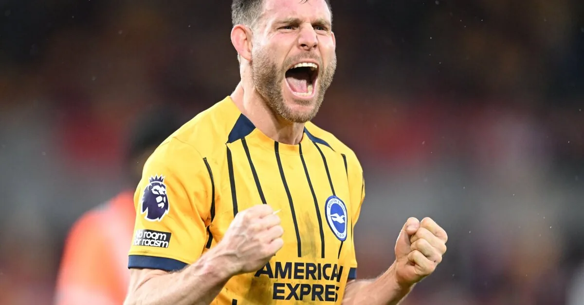 "Premier" League record holder hangs up his boots