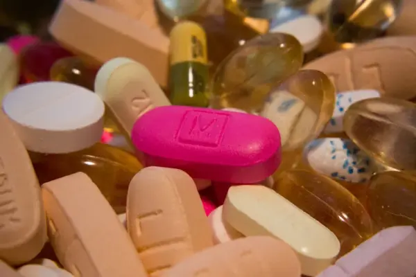New study shocked doctors: an unpleasant truth about calcium and vitamin D supplements revealed