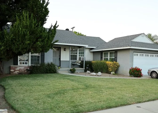 Vida press photo/James Handy's house
