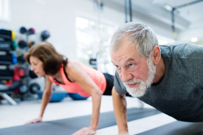 Shutterstock photo/Push-ups