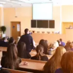 The ministry will pay 200 euros per month to these students: here's who can apply