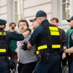 Police detained 8 people during the "Lithuanian Pride" march: one of them released black smoke