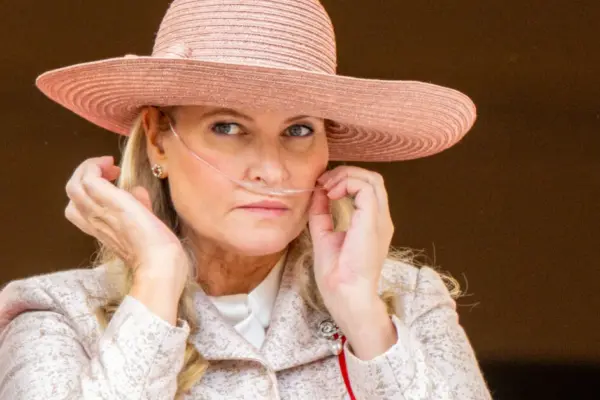 Norvegijos princesė Mette-Marit įtraukta į plaučių transplantacijos laukiančiųjų sąrašą