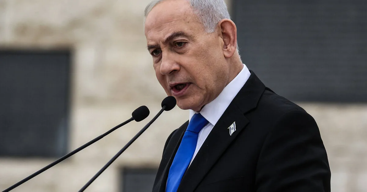 Benjaminas Netanyahu po išpuolio prieš Kuveitą sako, kad Iranas žaidžia su ugnimi
