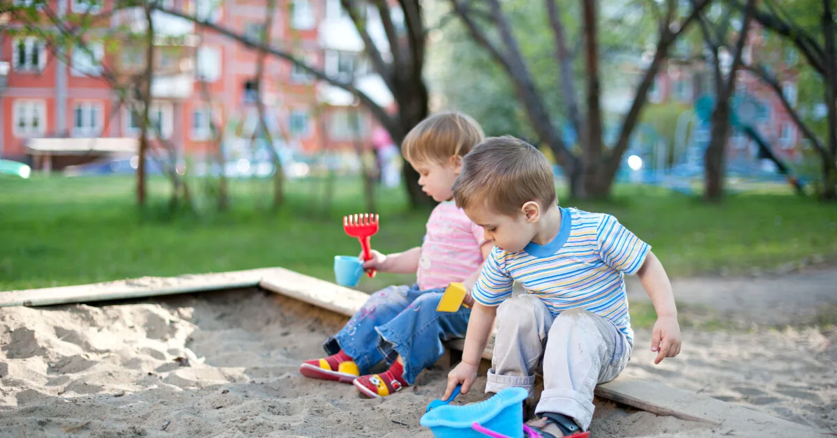 Children's favorite sandbox can turn into a hotbed of diseases: specialists warn about lurking dangers
