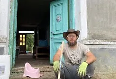 Povilas ir Monika su 6 vaikais kuriasi savo rankomis rekonstruojamame name Šilutės rajone
