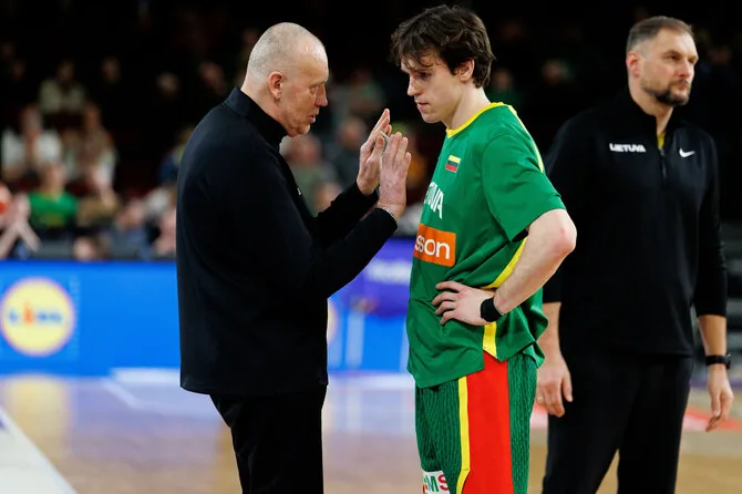 Eriko Ovčarenko / BNS nuotr./Rimas Kurtinaitis, Ignas Sargiūnas