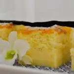 Magical cake, which divides itself into three layers: tasters compare to 'Napoleon'