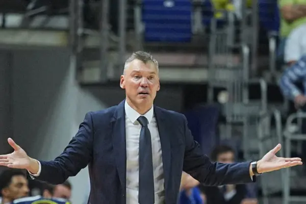 Jasikevicius failed to close the series – Fenerbahce couldn't stop the rampaging Larkin
