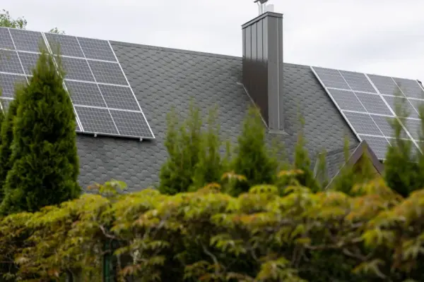 Gyventojų saulės elektrinėms ir kaupikliams – dar 6,9 mln. eurų paramos