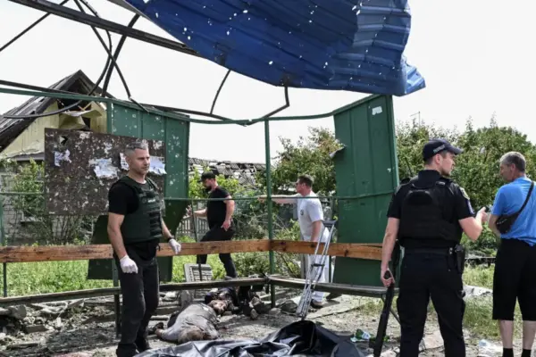 Kyiv: four people killed in Russian strikes, nuclear waste storage facility damaged