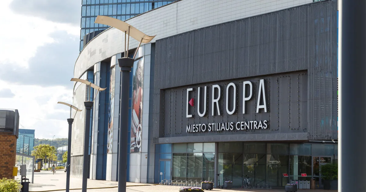 People were evacuated from Vilnius shopping center "Europa" after the alarm went off