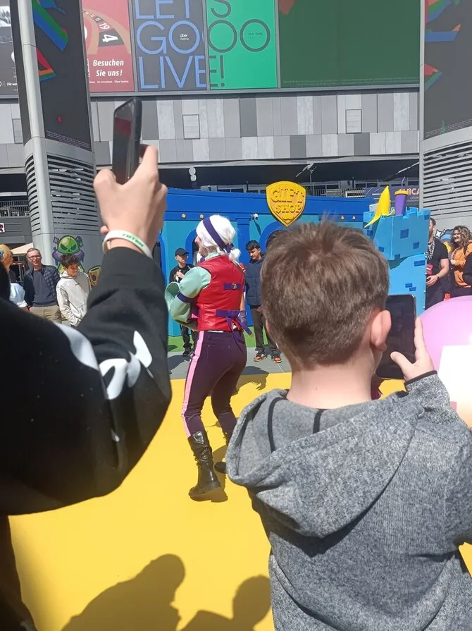 Photo by Jolita Zykutė / Visitors were entertained by actors dressed as game heroes