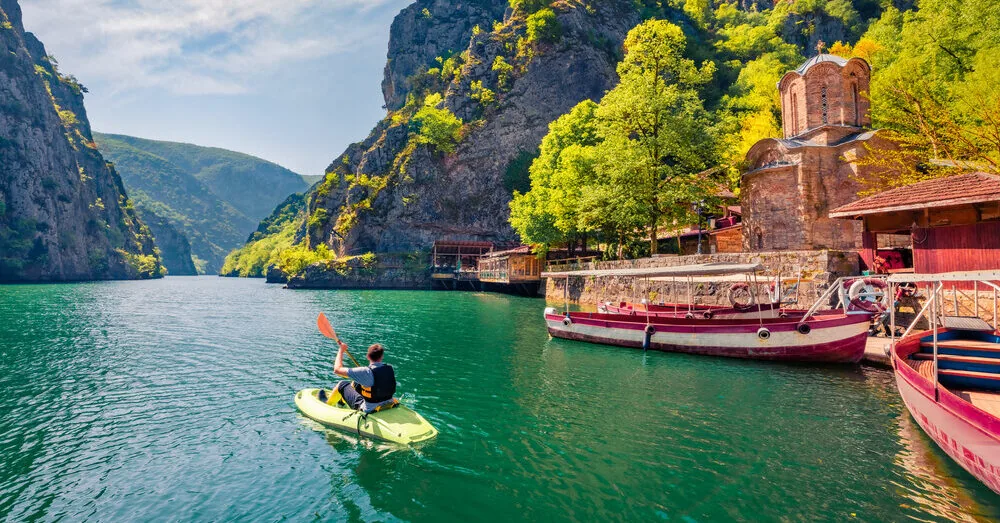 "Forgotten" neighbor of Greece: it is no less impressive, and also without tourist crowds