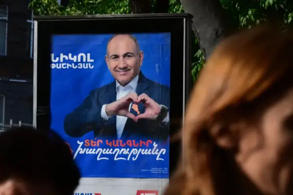 Analysts: Russia intensifies disinformation campaign before elections in Armenia