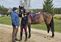"Baltadvaris Horses", D. Pumputis with daughter
